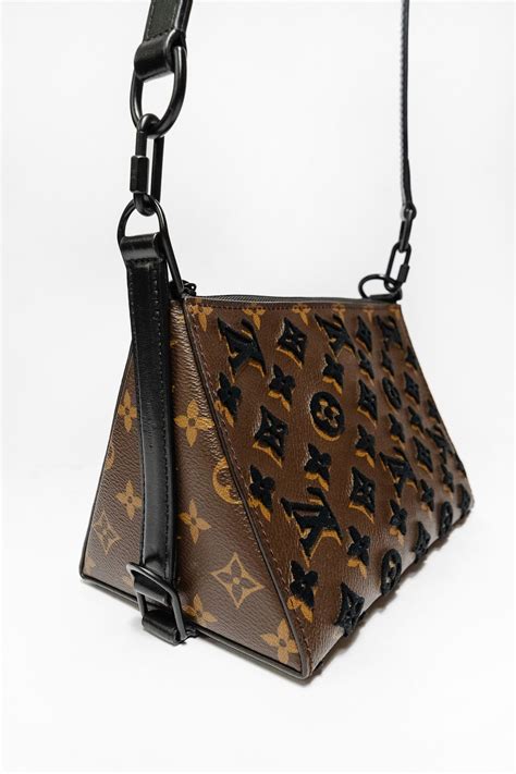 louis vuitton tuffetage triangle messenger|LOUIS VUITTON Monogram Tuffetage Triangle Messenger .